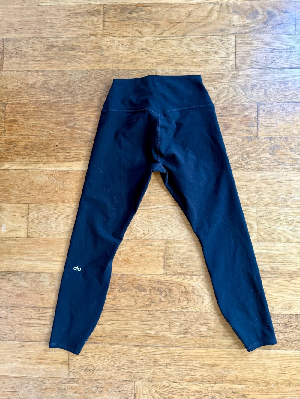 ALO Yoga Black Women's Performance Leggings - Alosoft - Picture 2 of 4